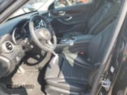 ✅ 2018 Mercedes-Benz C 300 • VIN: WDDWF4KB3JR359635 • Lot: 59393945. Wystawiony na Copart z przebiegiem 37 400 mil. Bezpłatny archiwum sprzedaży aukcyjnych z USA i szczegółowy raport historii pojazdu na DreamBid. Zdjęcie 7.