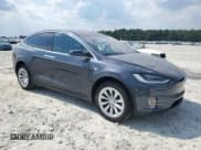✅ 2017 Tesla Model X 90D • VIN: 5YJXCDE23HF044191 • Lot: 70591435. Wystawiony na Copart z przebiegiem 103 208 mil. Bezpłatny archiwum sprzedaży aukcyjnych z USA i szczegółowy raport historii pojazdu na DreamBid. Zdjęcie 4.