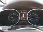 ✅ 2018 Hyundai Santa Fe 2.4L • VIN: 5XYZU3LB0JG561143 • Lot: 46826633. Wystawiony na Copart z przebiegiem 66 467 mil mil. Skorzystaj z bezpłatnego archiwum sprzedaży aukcyjnych z USA i zobacz szczegółowy raport historii pojazdu na DreamBid. Zdjęcie 9.