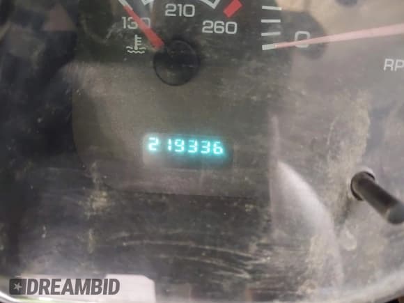 ✅ 2000 Dodge 2500 • VIN: 3B7KF23Z1YG140708 • Lot: 42725174. Listed on IAAI with 219,336 mi. Free auction sales archive from the USA and detailed vehicle history report at DreamBid. Image 13.