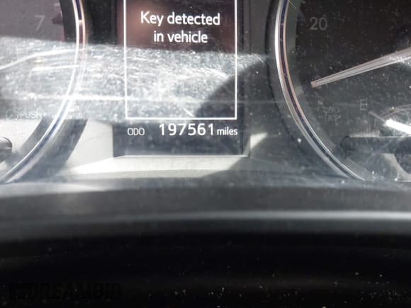 ✅ 2017 Toyota Highlander XLE • VIN: 5TDJZRFH3HS512047 • Lot: 42446645. Listed on IAAI with 197,561 mi. Free auction sales archive from the USA and detailed vehicle history report at DreamBid. Image 7.