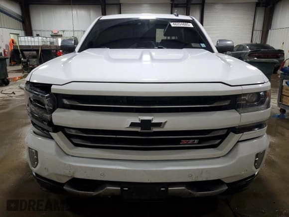 ✅ 2018 Chevrolet Silverado 1500 LTZ • VIN: 1GCVKSECXJZ222685 • Lot: 46224885. Wystawiony na Copart z przebiegiem 113 331 mil. Bezpłatny archiwum sprzedaży aukcyjnych z USA i szczegółowy raport historii pojazdu na DreamBid. Zdjęcie 5.