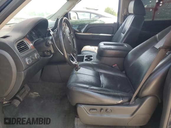 ✅ 2007 GMC Yukon SLE • VIN: 1GKFK13057J263373 • Lot: 60781125. Wystawiony na Copart z przebiegiem Nie podano. Bezpłatny archiwum sprzedaży aukcyjnych z USA i szczegółowy raport historii pojazdu na DreamBid. Zdjęcie 7.