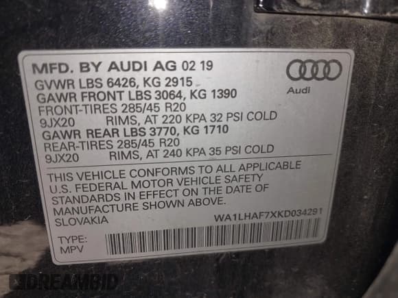 ✅ 2019 Audi Q7 Premium Plus • VIN: WA1LHAF7XKD034291 • Lot: 43372707. Wystawiony na IAAI z przebiegiem 65 865 mil. Bezpłatny archiwum sprzedaży aukcyjnych z USA i szczegółowy raport historii pojazdu na DreamBid. Zdjęcie 9.