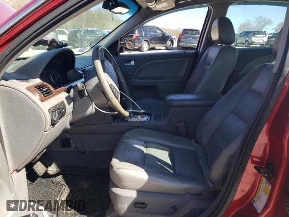 ✅ 2007 Ford Five Hundred SEL • VIN: 1FAFP24177G107400 • Lot: 54724325. Listed on Copart with 157,739 mi. Free auction sales archive from the USA and detailed vehicle history report at DreamBid. Image 7.