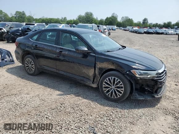 ✅ 2019 Volkswagen Jetta S • VIN: 3VWC57BU6KM203494 • Lot: 60311595. Listed on Copart with 100,407 mi. Free auction sales archive from the USA and detailed vehicle history report at DreamBid. Image 4.
