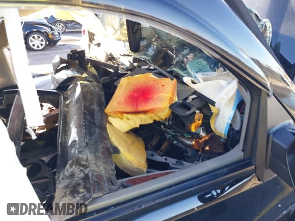 ✅ 2007 Chevrolet Tahoe LT • VIN: 1GNFC13J17R175026 • Lot: 41052039. Listed on IAAI with 336,184 mi. Free auction sales archive from the USA and detailed vehicle history report at DreamBid. Image 5.