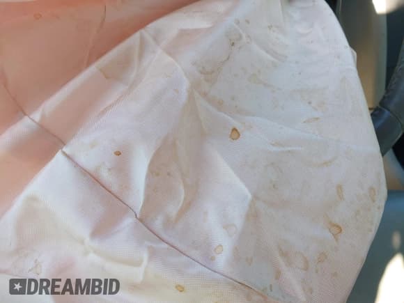 ✅ 2008 Buick LaCrosse CXL • VIN: 2G4WD582781174127 • Lot: 43712474. Wystawiony na IAAI z przebiegiem 82 631 mil. Bezpłatny archiwum sprzedaży aukcyjnych z USA i szczegółowy raport historii pojazdu na DreamBid. Zdjęcie 17.