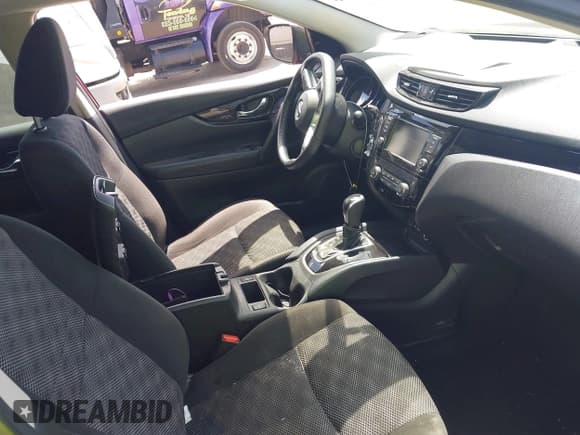 ✅ 2021 Nissan Rogue SV • VIN: JN1BJ1BV8MW313551 • Lot: 42040817. Listed on IAAI with 90,921 mi. Free auction sales archive from the USA and detailed vehicle history report at DreamBid. Image 5.