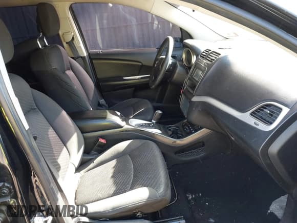 ✅ 2017 Dodge Journey SXT • VIN: 3C4PDCBG5HT589785 • Лот: 43611258. Опубликован ранее на IAAI с пробегом 151 546 миль. Бесплатный доступ к архиву аукционных продаж из США и подробный отчёт об истории автомобиля на DreamBid. Изображение 5.