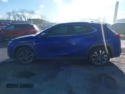 ✅ 2019 Lexus UX 250h • VIN: JTHU9JBH4K2015400 • Лот: 41525608. Опубликован ранее на IAAI с пробегом Не указан. Бесплатный доступ к архиву аукционных продаж из США и подробный отчёт об истории автомобиля на DreamBid. Изображение 13.