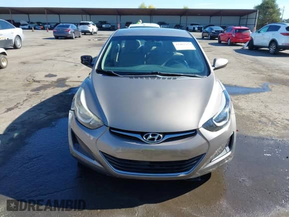 2016 Hyundai Elantra SE z VIN 5NPDH4AE8GH695143, wystawiony jako IAAI lot #43482332 z przebiegiem Nie podano mil oraz . Historia ofert i sprzedaży dostępna na DreamBid. Obrazek 12.