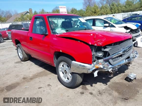 2004 Chevrolet Silverado 1500 z VIN 1GCEC14X34Z338245, wystawiony jako IAAI lot #42038672 z przebiegiem Nie podano mil oraz . Historia ofert i sprzedaży dostępna na DreamBid. Obrazek 6.