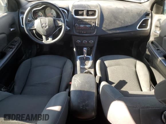 ✅ 2012 Dodge Avenger SE • VIN: 1C3CDZAB3CN194315 • Lot: 83783964. Wystawiony na Copart z przebiegiem 186 975 mil. Bezpłatny archiwum sprzedaży aukcyjnych z USA i szczegółowy raport historii pojazdu na DreamBid. Zdjęcie 8.