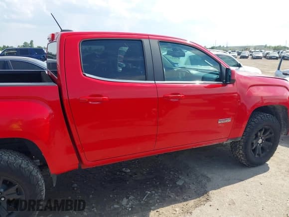 ✅ 2015 GMC Canyon 4WD SLE • VIN: 1GTG6BE35F1210754 • Lot: 43034593. Wystawiony na IAAI z przebiegiem 85 161 mil. Bezpłatny archiwum sprzedaży aukcyjnych z USA i szczegółowy raport historii pojazdu na DreamBid. Zdjęcie 13.