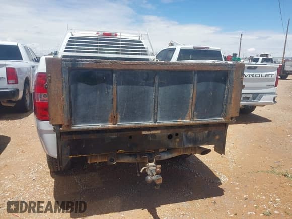 ✅ 2010 Chevrolet Silverado 3500HD • VIN: 1GC4CZBG6AF156632 • Lot: 42604429. Listed on IAAI with 312,621 mi. Free auction sales archive from the USA and detailed vehicle history report at DreamBid. Image 13.