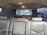 2005 Chevrolet Suburban LS with VIN 3GNFK16Z75G256551, listed as a Copart auction lot 76172014 with 229,260 mi miles and Salvage title. Bid and sale history available at DreamBid. Image 10.