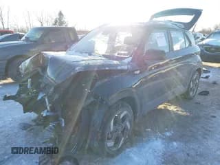 ✅ 2024 Hyundai Venue SEL • VIN: KMHRC8A38RU312638 • Lot: 41262239. Wystawiony na IAAI z przebiegiem 6 848 mil. Bezpłatny archiwum sprzedaży aukcyjnych z USA i szczegółowy raport historii pojazdu na DreamBid. Zdjęcie 2.