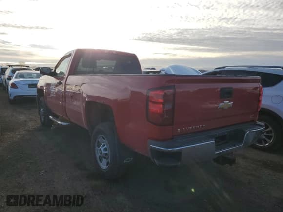 ✅ 2015 Chevrolet Silverado 2500HD Work Truck • VIN: 1GC0CUEG1FZ120723 • Lot: 86566784. Wystawiony na Copart z przebiegiem 206 532 mil. Bezpłatny archiwum sprzedaży aukcyjnych z USA i szczegółowy raport historii pojazdu na DreamBid. Zdjęcie 2.