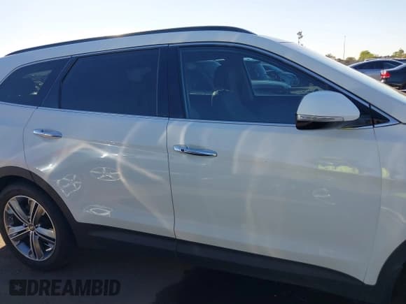 ✅ 2015 Hyundai Santa Fe GLS • VIN: KM8SR4HF0FU112454 • Лот: 43560107. Опубликован ранее на IAAI с пробегом 83 297 миль. Бесплатный доступ к архиву аукционных продаж из США и подробный отчёт об истории автомобиля на DreamBid. Изображение 13.