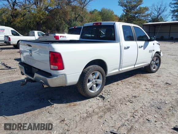 ✅ 2016 Ram 1500 SLT • VIN: 1C6RR6GT1GS332177 • Lot: 43591506. Listed on IAAI with 140,401 mi. Free auction sales archive from the USA and detailed vehicle history report at DreamBid. Image 4.