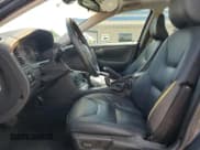 ✅ 2005 Volvo V70 • VIN: YV1SW612452461041 • Lot: 72137464. Listed on Copart with 178,756 mi. Free auction sales archive from the USA and detailed vehicle history report at DreamBid. Image 7.