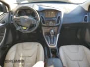 ✅ 2016 Ford Focus Titanium • VIN: 1FADP3N24GL326259 • Lot: 86805605. Listed on Copart with 142,991 mi. Free auction sales archive from the USA and detailed vehicle history report at DreamBid. Image 8.