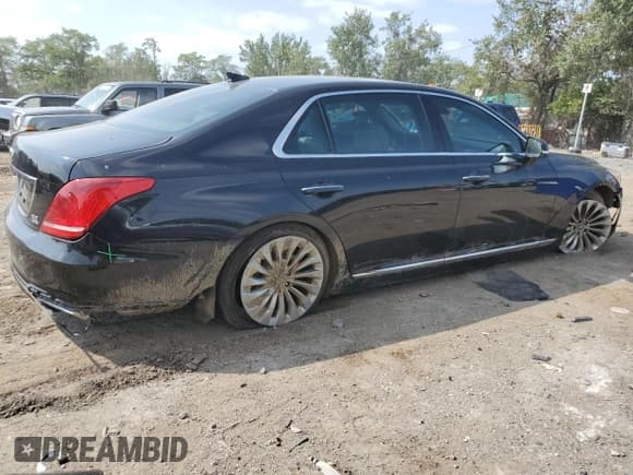 ✅ 2018 Genesis G90 Ultimate • VIN: KMHG54JH0JU041598 • Lot: 81506515. Listed on Copart with 105,694 mi. Free auction sales archive from the USA and detailed vehicle history report at DreamBid. Image 3.