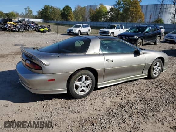 1999 Chevrolet Camaro with VIN 2G1FP22K8X2120677, listed as a Copart auction lot 82211595 with 67,038 mi miles and Clean title. Bid and sale history available at DreamBid. Image 3.