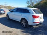 ✅ 2015 Audi Q7 Premium Plus • VIN: WA1LGAFE5FD011623 • Lot: 43612935. Wystawiony na IAAI z przebiegiem 158 028 mil. Bezpłatny archiwum sprzedaży aukcyjnych z USA i szczegółowy raport historii pojazdu na DreamBid. Zdjęcie 3.