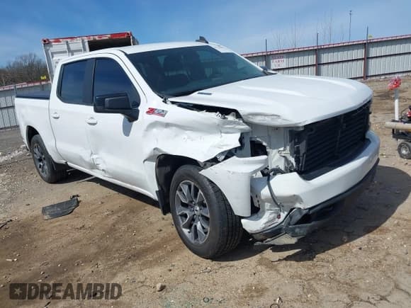 ✅ 2021 Chevrolet Silverado 1500 RST • VIN: 3GCUYEET4MG243452 • Лот: 41732000. Опубликован ранее на IAAI с пробегом 122 868 миль. Бесплатный доступ к архиву аукционных продаж из США и подробный отчёт об истории автомобиля на DreamBid. Изображение 1.