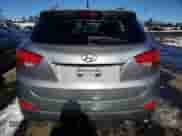 2015 Hyundai Tucson SE with VIN KM8JUCAG9FU103968, listed as a Copart auction lot 42708854 with 146,452 mi miles and . Bid and sale history available at DreamBid. Image 6.