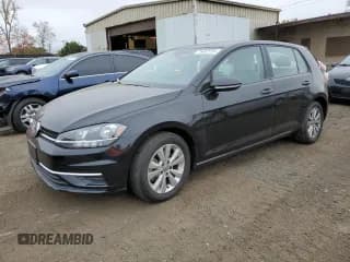 ✅ 2021 Volkswagen Golf TSI • VIN: 3VWG57AU4MM015577 • Lot: 75492124. Wystawiony na Copart z przebiegiem 30 676 mil. Bezpłatny archiwum sprzedaży aukcyjnych z USA i szczegółowy raport historii pojazdu na DreamBid. Zdjęcie 1.