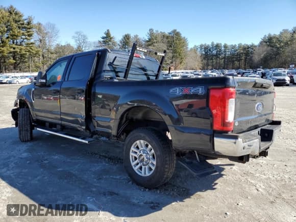 ✅ 2018 Ford F-250 XL • VIN: 1FT7W2B61JEC85225 • Лот: 47835125. Опубликован ранее на Copart с пробегом Не указан. Бесплатный доступ к архиву аукционных продаж из США и подробный отчёт об истории автомобиля на DreamBid. Изображение 2.