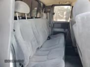 ✅ 2005 Chevrolet Silverado 1500 Z71 • VIN: 1GCEK19B15Z352310 • Лот: 69830384. Опубликован ранее на Copart с пробегом 203 858 миль. Бесплатный доступ к архиву аукционных продаж из США и подробный отчёт об истории автомобиля на DreamBid. Изображение 10.