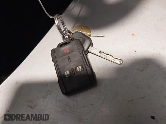 ✅ 2017 Chevrolet Silverado 2500HD Work Truck • VIN: 1GC1KUEG3HF219880 • Лот: 42845883. Опубликован ранее на IAAI с пробегом 203 706 миль. Бесплатный доступ к архиву аукционных продаж из США и подробный отчёт об истории автомобиля на DreamBid. Изображение 11.