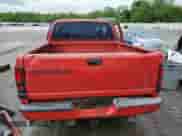 1996 Dodge 1500 с VIN 1B7HC13YXTJ130741, выставлен на аукционе Copart как лот 58718025 с пробегом 427 852 миль миль и Списание • Salvage title. История ставок и продаж доступна на DreamBid. Изображение 6.
