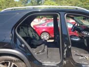 ✅ 2020 Mercedes-Benz GLE 450 • VIN: 4JGFB5KB8LA022919 • Lot: 42516473. Listed on IAAI with 66,800 mi. Free auction sales archive from the USA and detailed vehicle history report at DreamBid. Image 8.