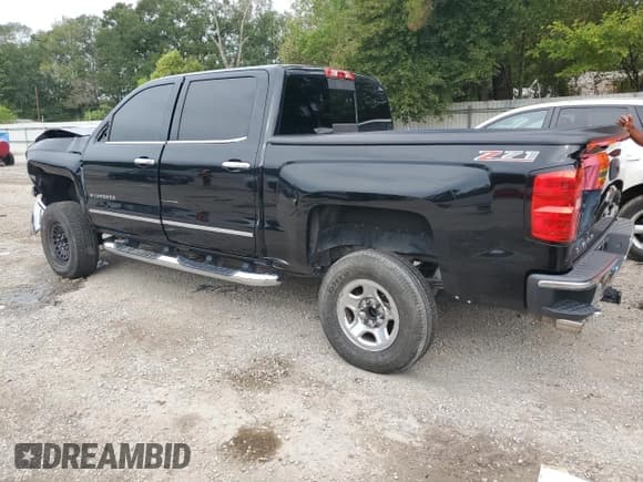 ✅ 2015 Chevrolet Silverado 1500 LTZ • VIN: 3GCPCSEC5FG139940 • Лот: 80220394. Опубликован ранее на Copart с пробегом 180 851 миль. Бесплатный доступ к архиву аукционных продаж из США и подробный отчёт об истории автомобиля на DreamBid. Изображение 2.