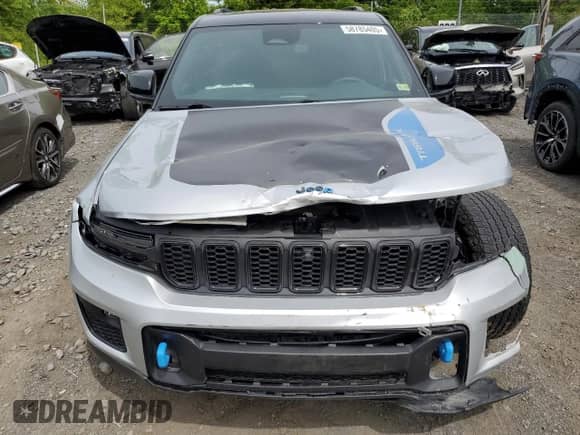 2022 Jeep Grand Cherokee Trailhawk z VIN 1C4RJYC62N8715910, wystawiony jako Copart lot #58785405 z przebiegiem 21 976 mil mil oraz Szkoda całkowita • Salvage title. Historia ofert i sprzedaży dostępna na DreamBid. Obrazek 5.