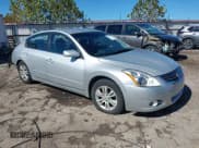 ✅ 2012 Nissan Altima S • VIN: 1N4AL2AP5CC221413 • Lot: 43489051. Wystawiony na IAAI z przebiegiem 175 341 mil. Bezpłatny archiwum sprzedaży aukcyjnych z USA i szczegółowy raport historii pojazdu na DreamBid. Zdjęcie 1.