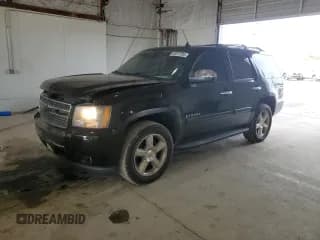 ✅ 2008 Chevrolet Tahoe 3LT • VIN: 1GNFK13058R214633 • Lot: 80037205. Listed on Copart with 152,391 mi. Free auction sales archive from the USA and detailed vehicle history report at DreamBid. Image 1.