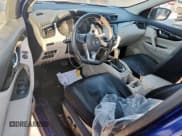 ✅ 2019 Nissan Rogue SL • VIN: JN1BJ1CR2KW319974 • Lot: 92002335. Wystawiony na Copart z przebiegiem 62 730 mil. Bezpłatny archiwum sprzedaży aukcyjnych z USA i szczegółowy raport historii pojazdu na DreamBid. Zdjęcie 8.