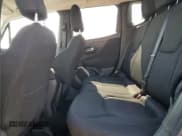 ✅ 2015 Jeep Renegade Latitude • VIN: ZACCJBBT4FPC28941 • Lot: 61989835. Wystawiony na Copart z przebiegiem 70 754 mil. Bezpłatny archiwum sprzedaży aukcyjnych z USA i szczegółowy raport historii pojazdu na DreamBid. Zdjęcie 11.