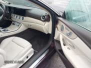 ✅ 2019 Mercedes-Benz E 450 • VIN: WDD1K6JB9KF099277 • Лот: 43197549. Опубликован ранее на IAAI с пробегом 63 054 миль. Бесплатный доступ к архиву аукционных продаж из США и подробный отчёт об истории автомобиля на DreamBid. Изображение 5.