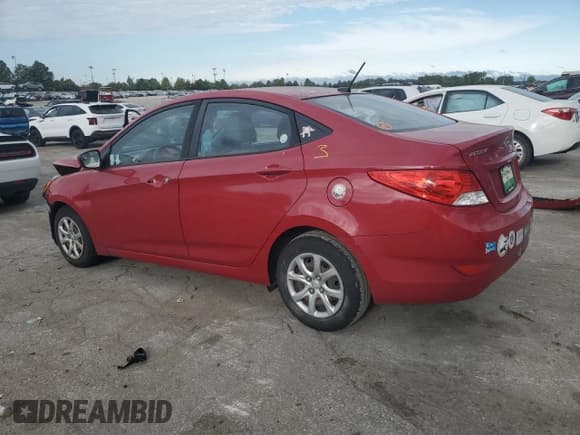 ✅ 2014 Hyundai Accent GLS • VIN: KMHCT4AEXEU704286 • Lot: 85351845. Wystawiony na Copart z przebiegiem 87 773 mil. Bezpłatny archiwum sprzedaży aukcyjnych z USA i szczegółowy raport historii pojazdu na DreamBid. Zdjęcie 2.