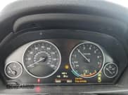 ✅ 2015 BMW 3 Series 328i xDrive • VIN: WBA3B5G58FNS17357 • Лот: 84263415. Опубликован ранее на Copart с пробегом 78 300 миль. Бесплатный доступ к архиву аукционных продаж из США и подробный отчёт об истории автомобиля на DreamBid. Изображение 9.