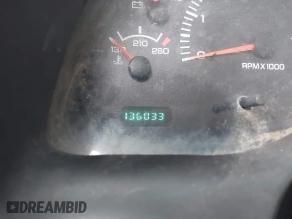 ✅ 2001 Dodge 1500 • VIN: 3B7HC12YX1G199218 • Лот: 43703847. Опубликован ранее на IAAI с пробегом 136 033 миль. Бесплатный доступ к архиву аукционных продаж из США и подробный отчёт об истории автомобиля на DreamBid. Изображение 7.