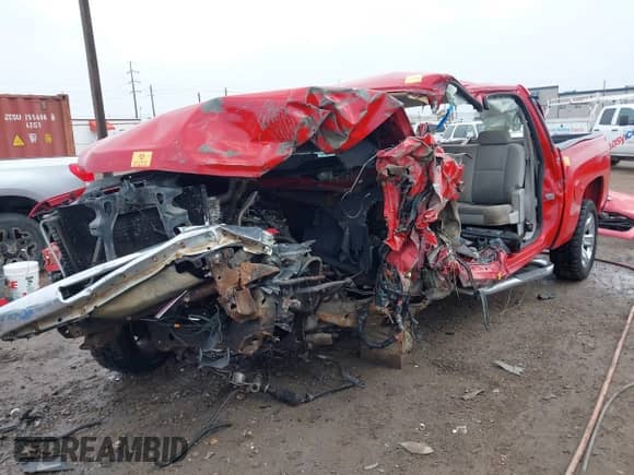2010 Chevrolet Silverado 1500 LT with VIN 3GCRCSEA1AG145220, listed as a IAAI auction lot 41435171 with 292,991 mi miles and . Bid and sale history available at DreamBid. Image 6.