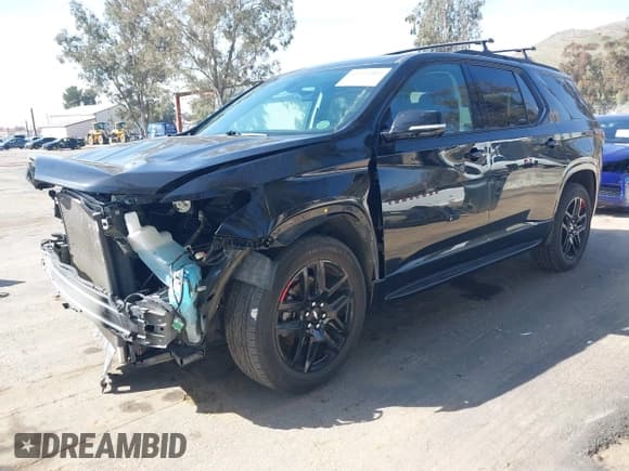 ✅ 2020 Chevrolet Traverse Premier • VIN: 1GNEVKKW0LJ295174 • Lot: 41599409. Listed on IAAI with 30,291 mi. Free auction sales archive from the USA and detailed vehicle history report at DreamBid. Image 2.